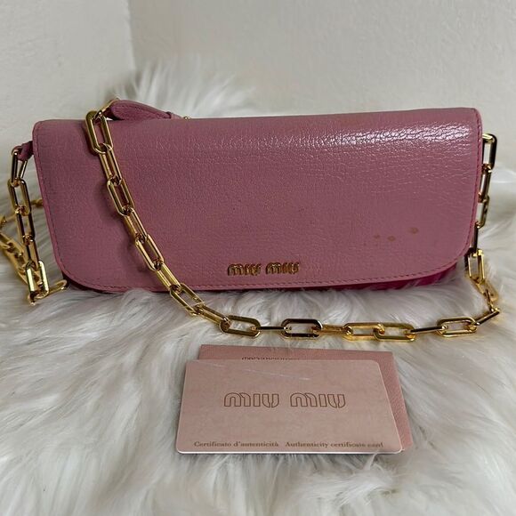 💯Authentic Miu Miu Wallet On Chain 🍀 - Picture 1 of 17